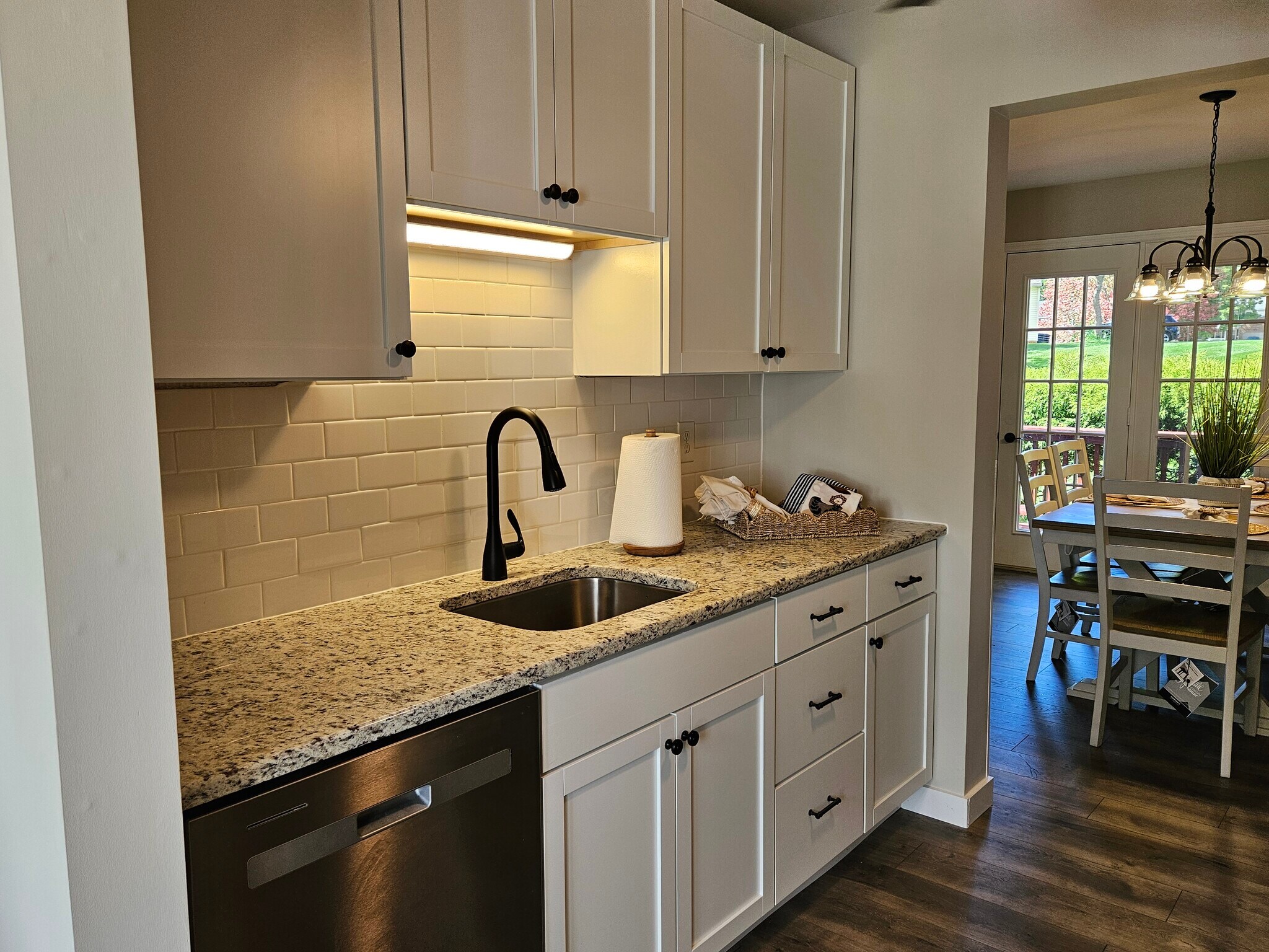 Building Photo - 1766 Betz Farm Dr
