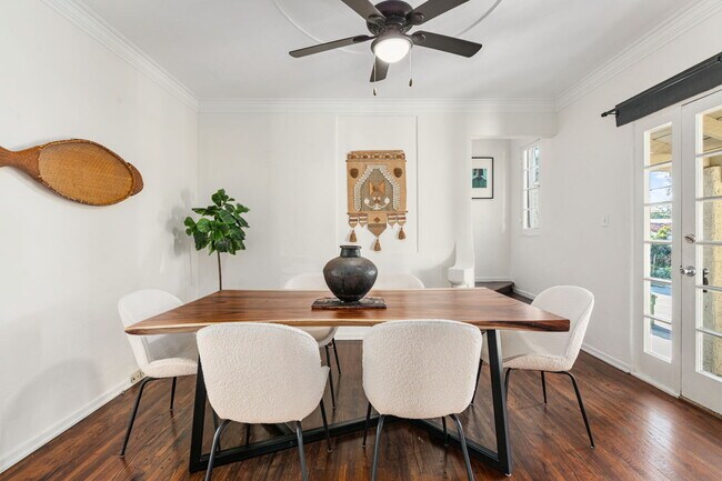 Building Photo - 3188 Atwater Ave