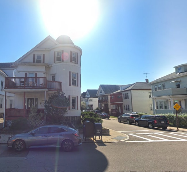 Building Photo - Allston Village BU 5-Bed/2-Bath SEPT