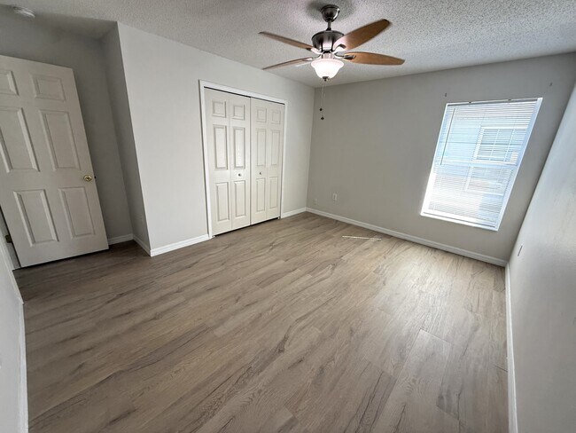 Building Photo - 2429 Ruddenstone Way