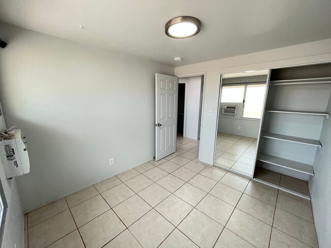 Building Photo - SECTION 8 OK! 2 level townhouse 3 Bedroom, 1 Bathroom Unit With 1 Parking Stall Available Now!
