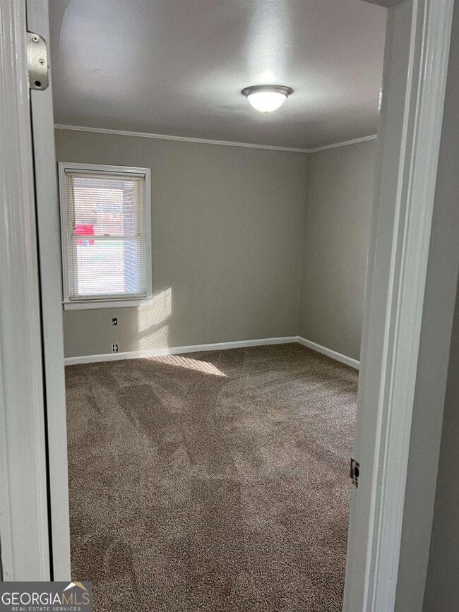 Building Photo - 60 Azalea Dr