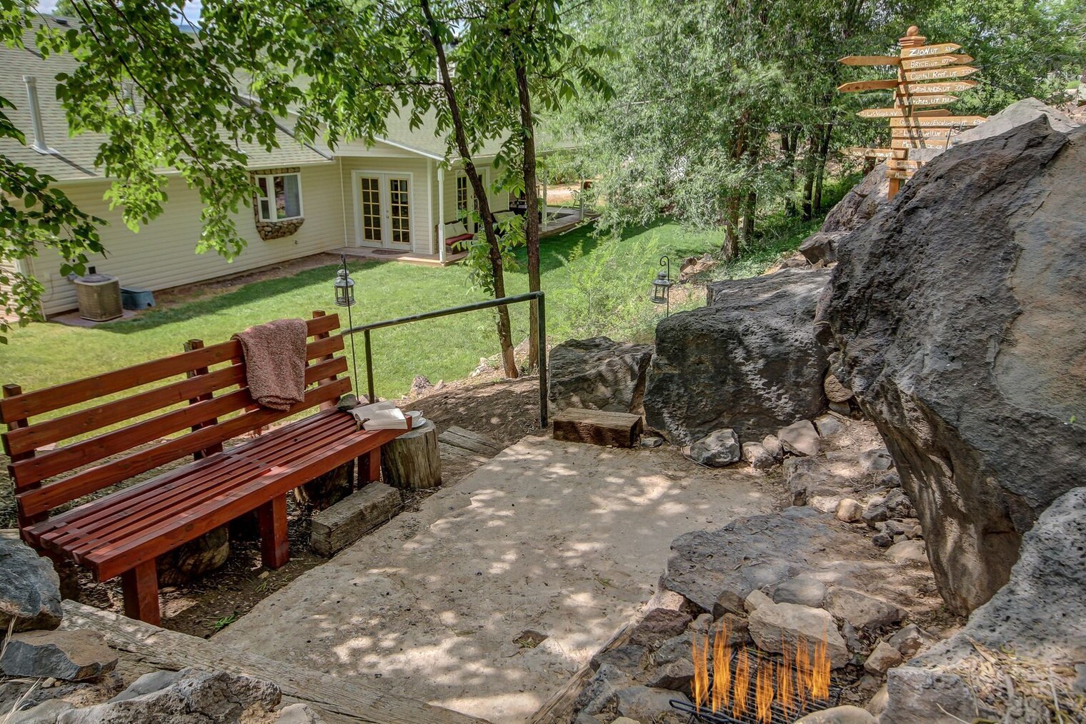 Building Photo - 575 S 60 E