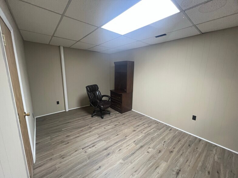 Basement/Lower Floor - 605 Redstone Dr