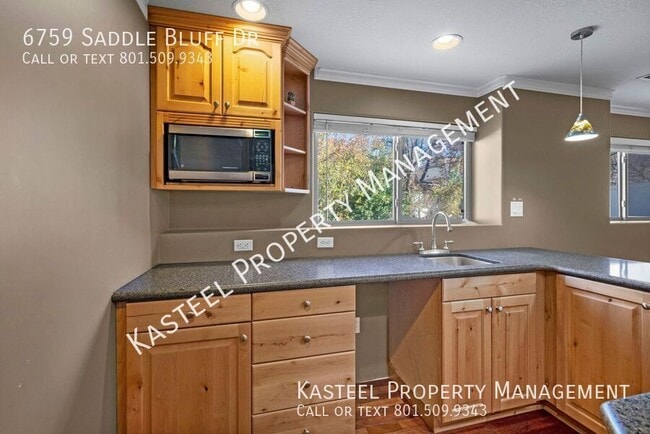 Building Photo - 6759 Saddle Bluff Dr