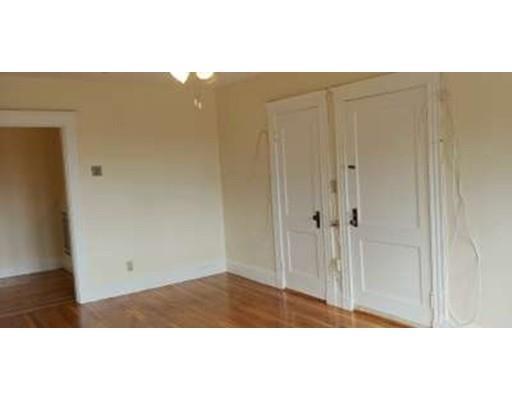 Building Photo - 31 Dennison Ave