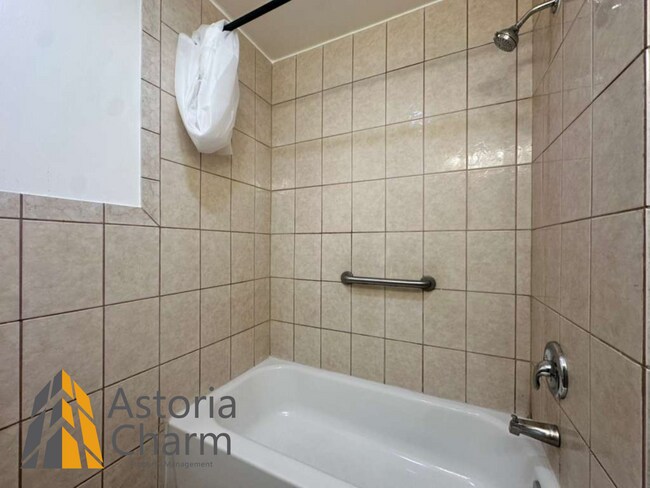 Building Photo - 3 Bedroom Home with Finished Basement and Rear Deck