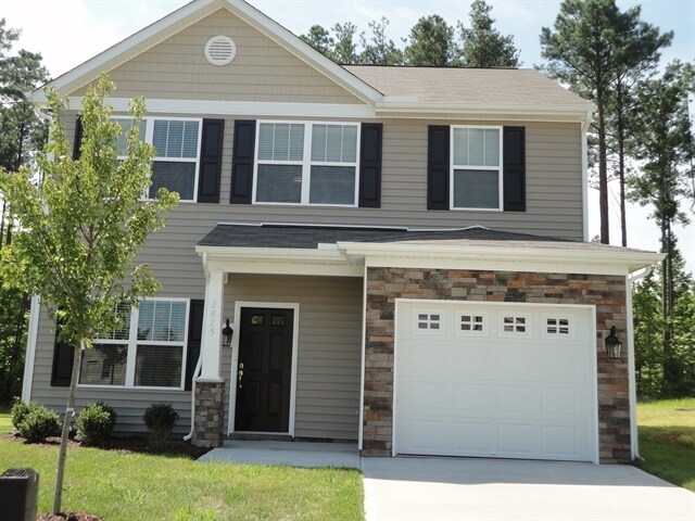 Primary Photo - 2825 Tulip Poplar Cir