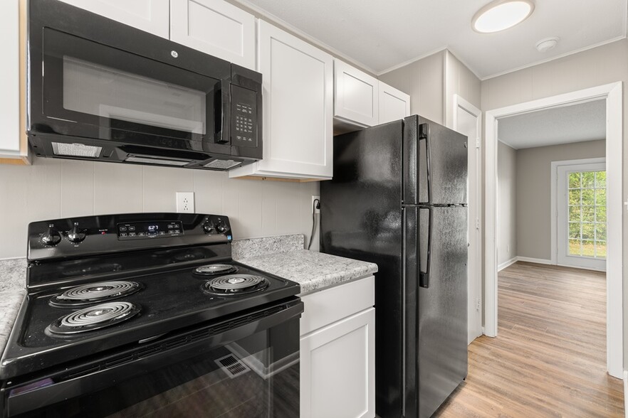 Building Photo - Camden Place Apartments