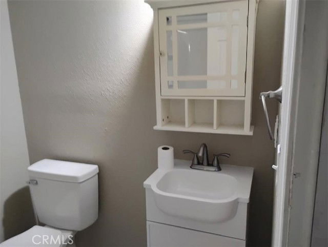 Building Photo - 44755 Jefferson Ct