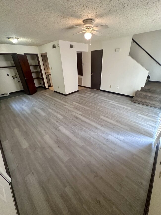 Building Photo - 1628 Alexander Ct