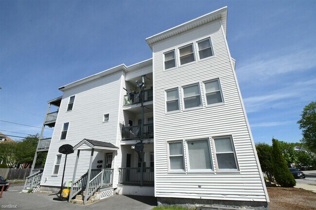 Building Photo - 658 Rimmon St