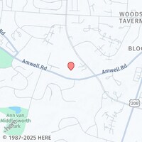 Building Photo - 806 Eves Dr
