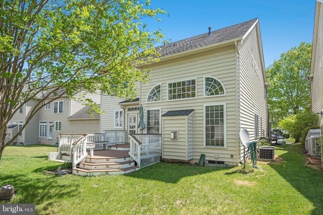 Building Photo - 8416 Churchside Dr