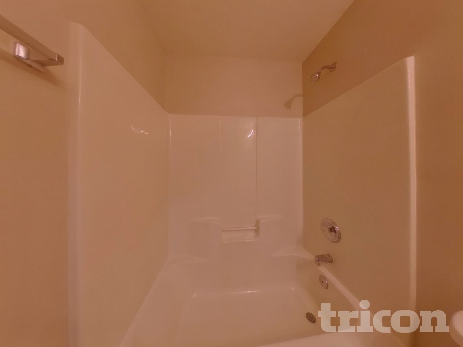 Building Photo - 2521 Wingdale Dr