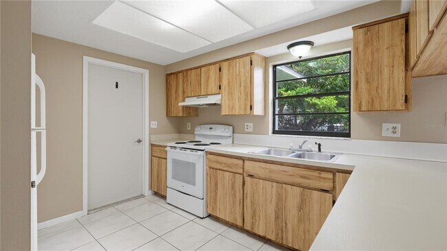 Building Photo - 8296 Gallup Rd