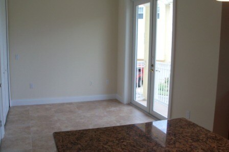 Building Photo - RIVER VIEW 3 LEVEL, 3BR/3.5BA CONDO IN PAL...