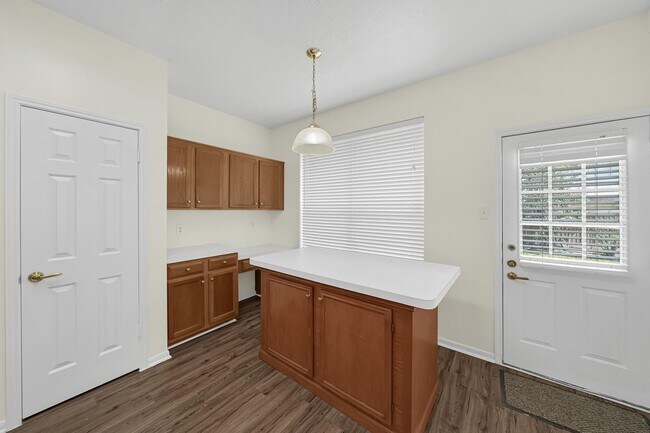 Building Photo - 15322 Vintage Oak Ln