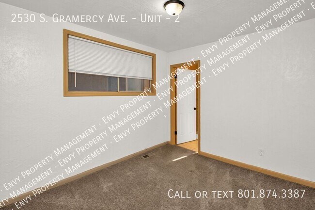 Building Photo - 2530 Gramercy Ave
