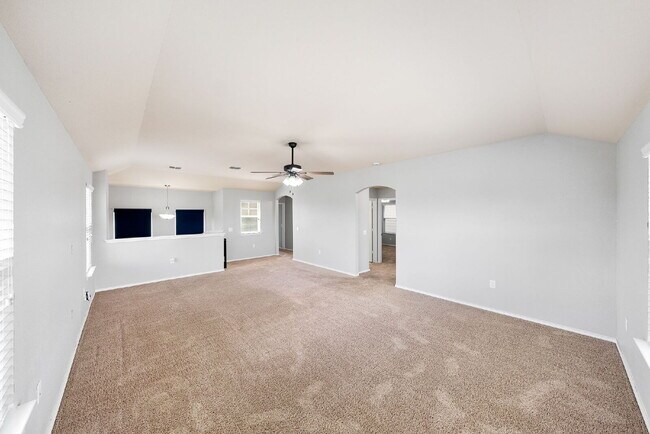 Building Photo - Welcome to The Bowen Floor Plan - 2 WEEKS ...