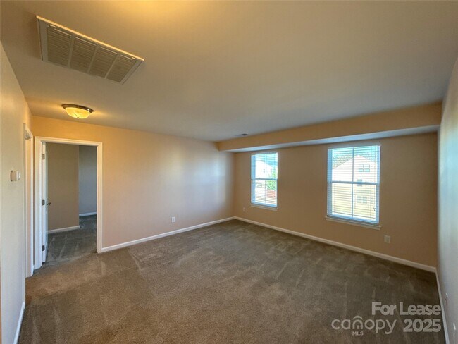 Building Photo - 134 Ashton Dr