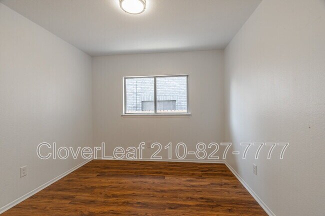 Building Photo - 15407 Canteen Creek Dr