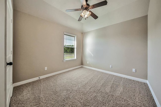 Building Photo - 703 Audra Ln