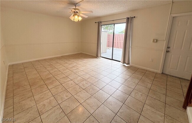 Building Photo - 5201 Cedarbend Dr