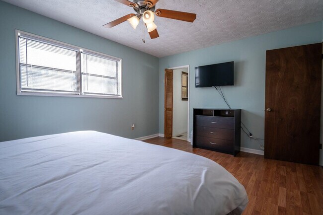 Building Photo - 157 Beaverdam Creek Rd