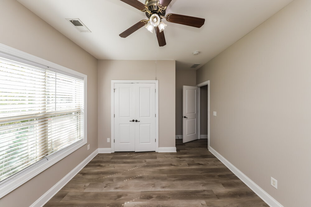 Building Photo - 480 Saddlechase Dr