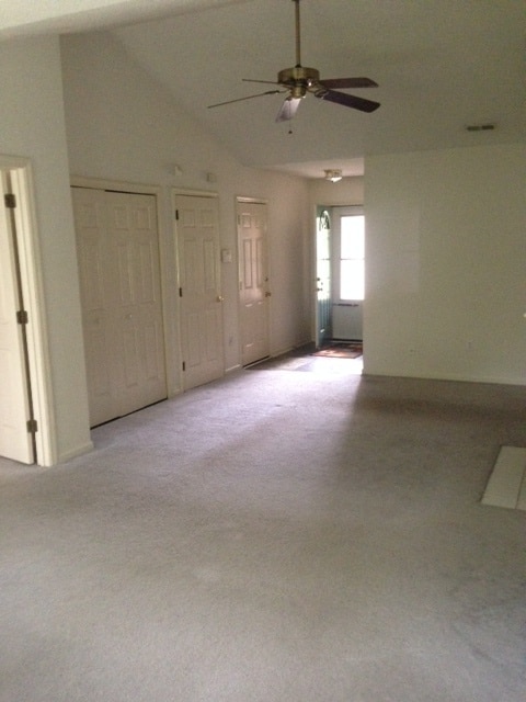 Building Photo - 213 Esquire Ct