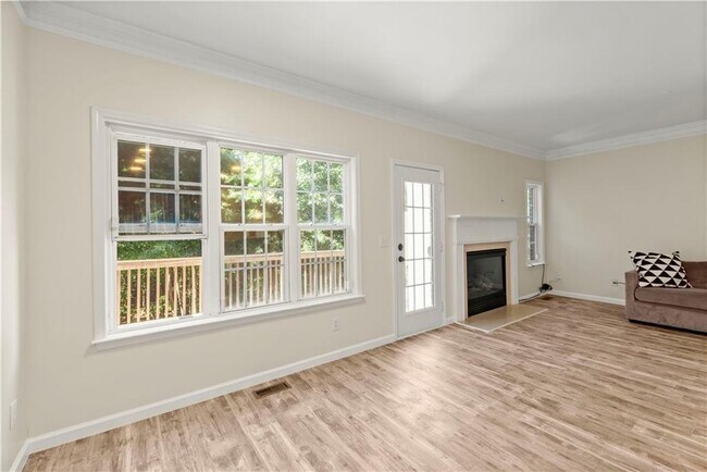 Building Photo - 119 Wetherbrooke Ln SE