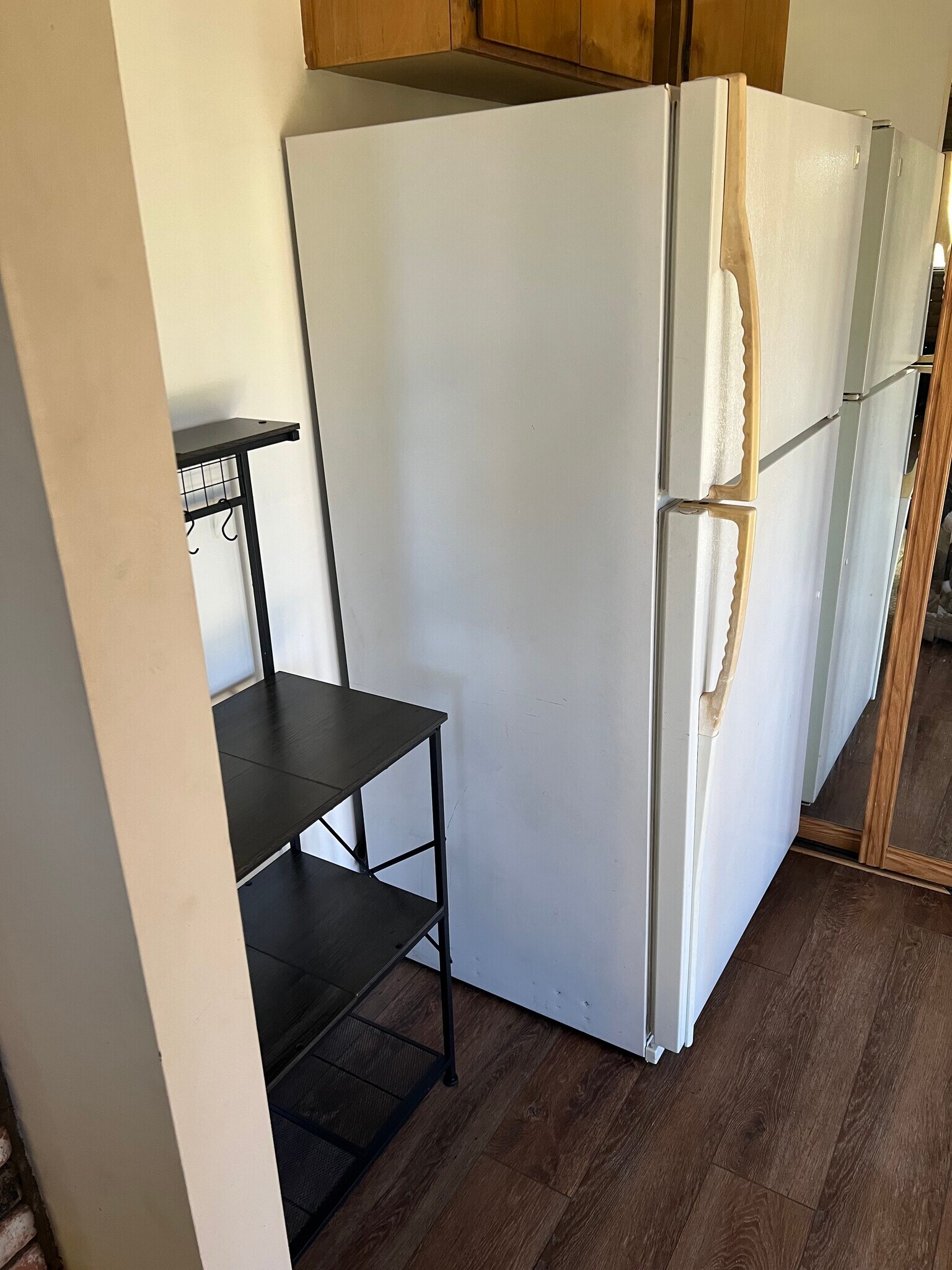 Building Photo - 2321 Molchan Rd