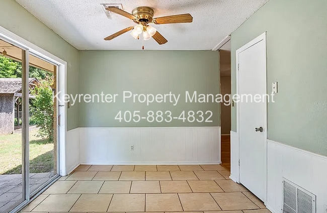 Building Photo - Spacious 3BD, 2BTH Home Right off 12th AVE Minutes from the highway and 5 Minutes from OU Campus!