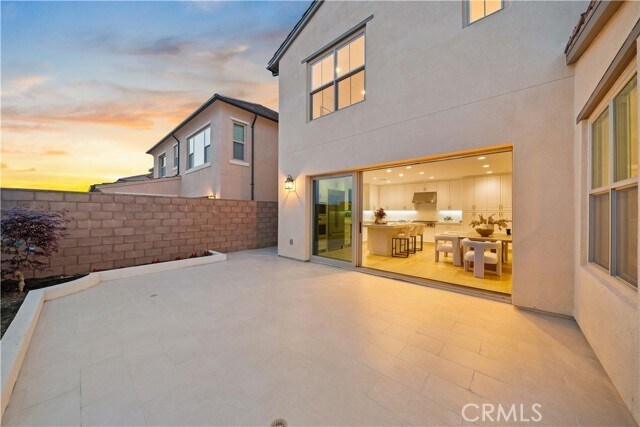 Building Photo - 206 Collino