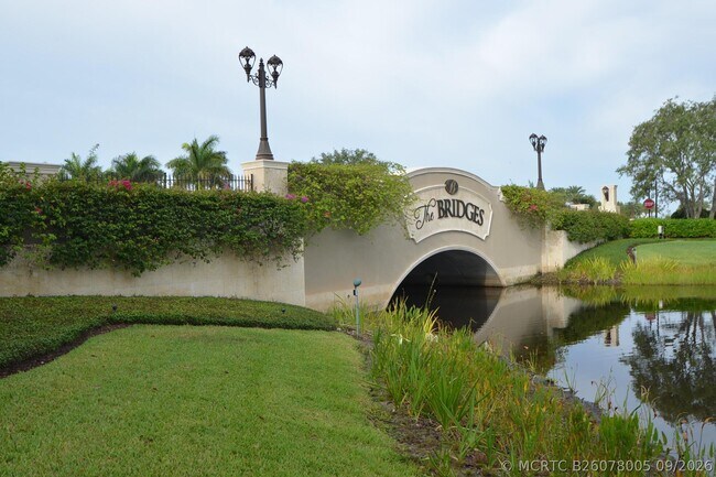 Building Photo - 16879 Bridge Crossing Cir