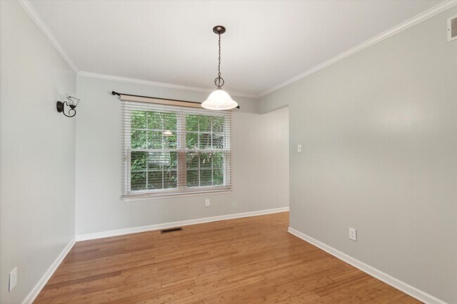 Building Photo - Single Family Home for Rent in Downingtown School District!