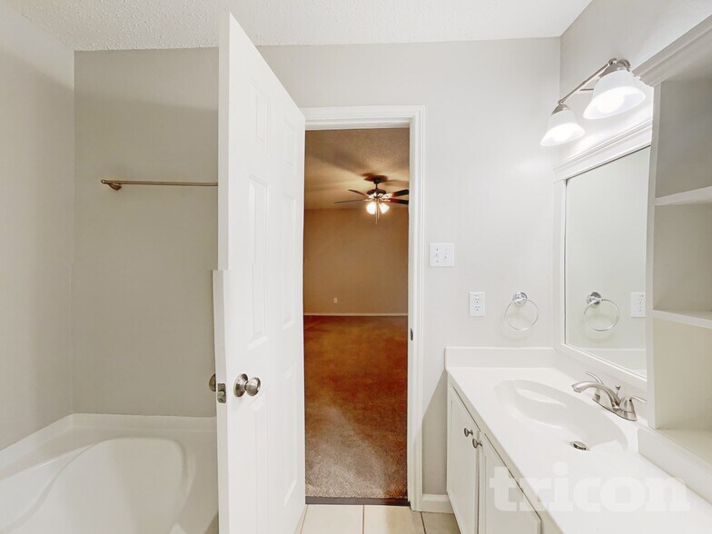 Building Photo - 1932 Copper Mountain Dr