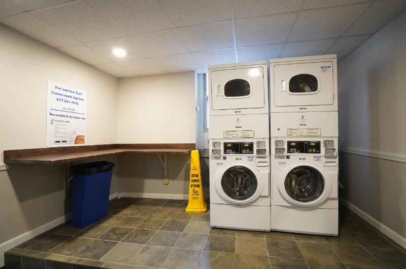 Building Photo - 74 Brainerd Rd