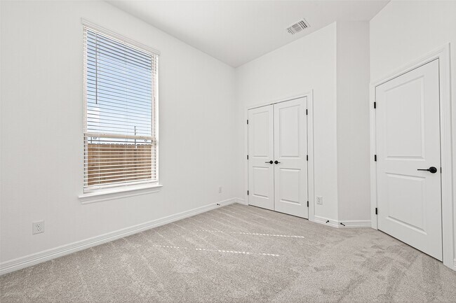 Building Photo - 5210 Hazel Vis Ln