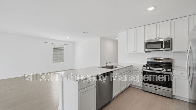 Building Photo - 9161 Luciano Pl