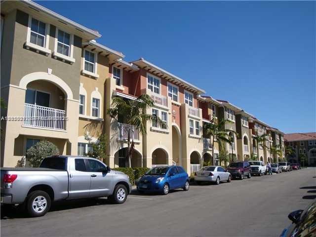 Building Photo - 10855 NW 88th Terrace