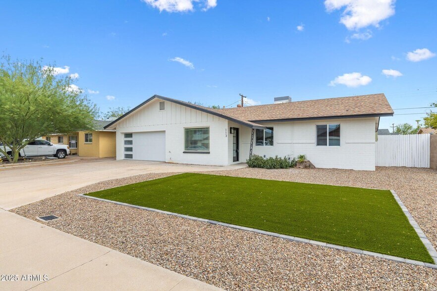 Building Photo - 113 E Fairmont Dr