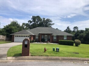 Building Photo - Spacious 4-Bedroom Home in Las Colinas Sub...