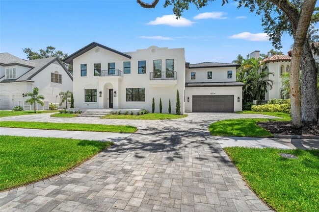 Building Photo - 804 Idlewood Dr