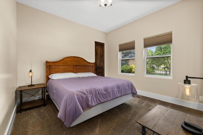 Building Photo - Luxury Furnished 4-Bedroom Home in Eagle's Bella Terra Neighborhood