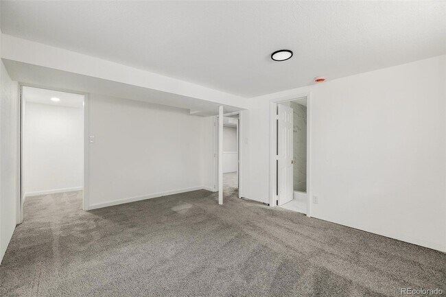 Building Photo - 2567 Benton St