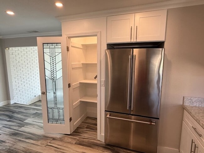 Building Photo - Remodeled 3 Bedroom Home with Bay Views + Stunning Backyard Patio