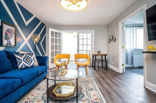 Building Photo - 215 Piedmont Ave NE