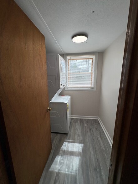 Building Photo - 32030 Steel Dr